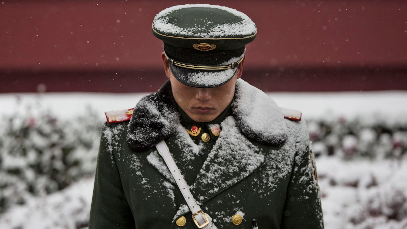 articles/2016/03/17/china-forces-dissidents-to-confess-on-tv/160316-hong-china-tease_wdyeu4