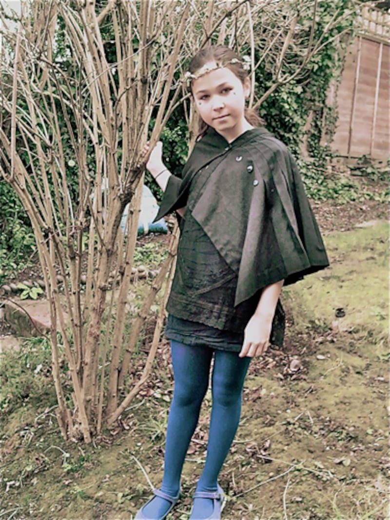 galleries/2012/08/02/ophelia-horton-london-s-12-year-old-fashion-blogger-photos/ophelia-cape_ttbeoe