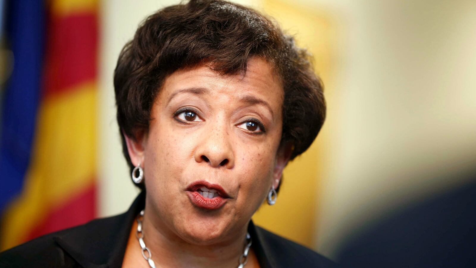 cheats/2016/10/13/justice-dept-to-track-police-killings-and-use-of-force/161013-justice-dept-police-force-cheat_wacxwl