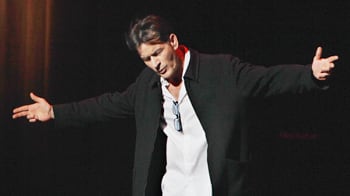 cheats/2011/04/04/charlie-sheen-violent-torpedo-of-truth-defeat-is-not-an-option-tour-update/charlie-sheen-tour_z3lcgx