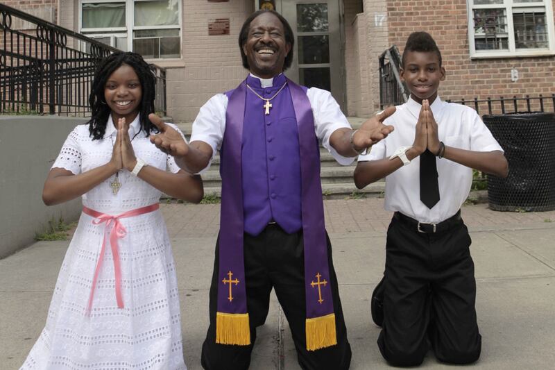 articles/2012/01/26/spike-lee-talks-hollywood-racism-new-film-red-hook-summer/red-hook-summer-spike-lee-movie-still_cgnyq7