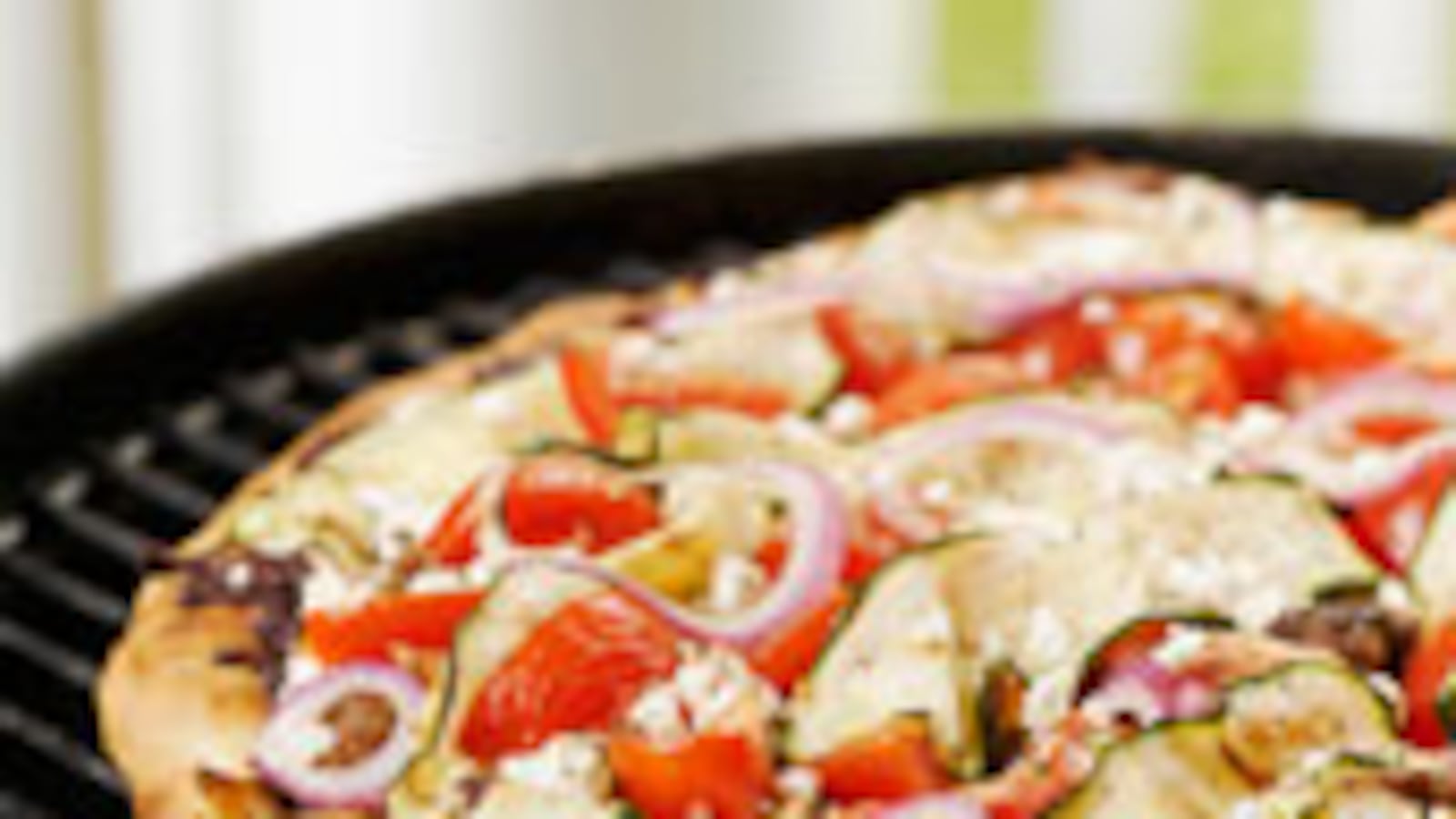 articles/2009/07/28/wolfgangs-revolution-at-your-gates/workman-pizza_39861_zdnxww