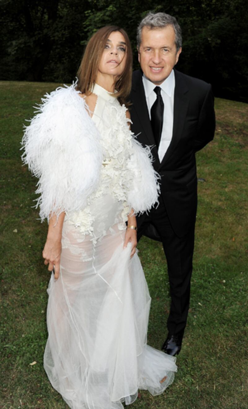 galleries/2011/07/07/valentino-garavani-natalia-vodianova-host-paris-star-studded-love-ball/love-ball-9_uvnj3u