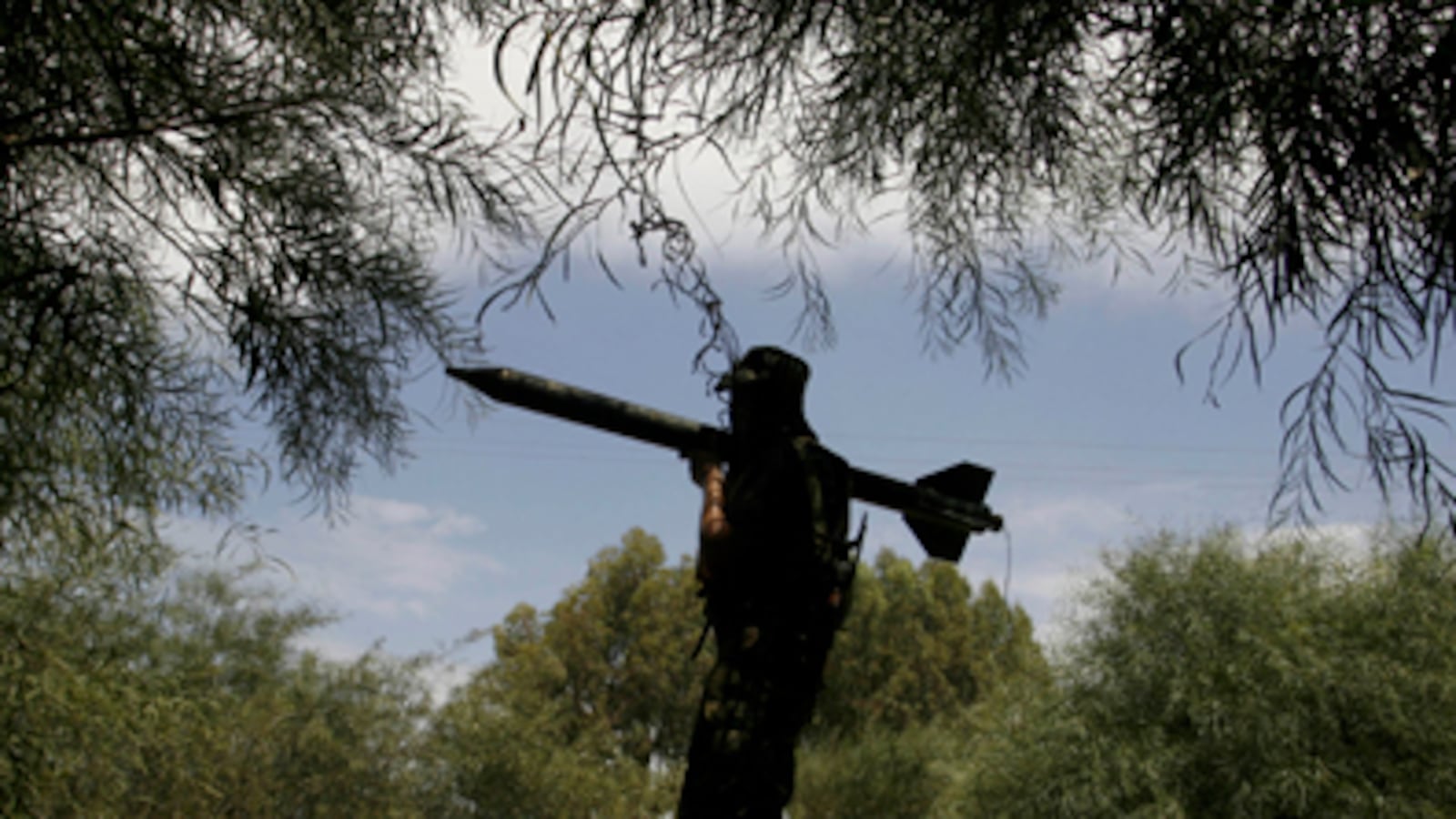 articles/2010/09/16/al-qaeda-inspired-groups-disrupt-mideast-peace-talks/aslan-al-qaeda-israel_127401_memeda