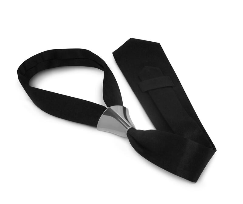 galleries/2012/12/06/2012-gift-guide-the-closet-fifty-shades-fan/guide-tie2560_q3rrkc