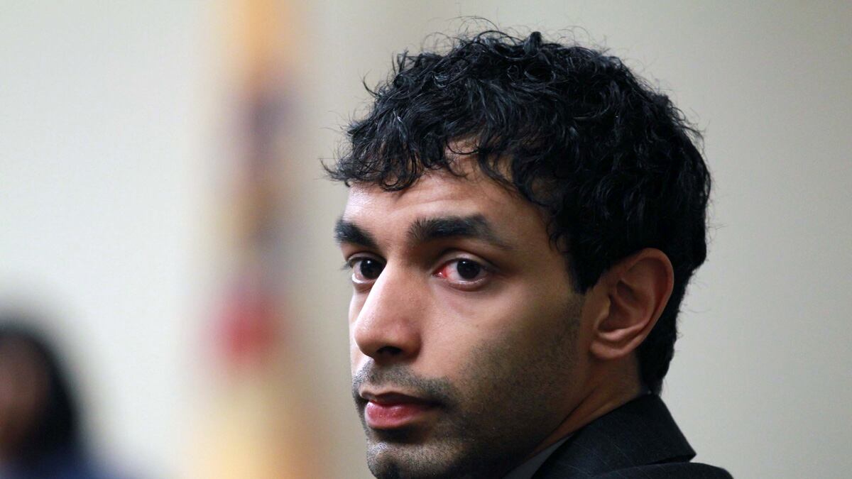 cheats/2012/06/18/feds-won-t-deport-ravi/tyler-clementi-defense-cheat_uqh2mk