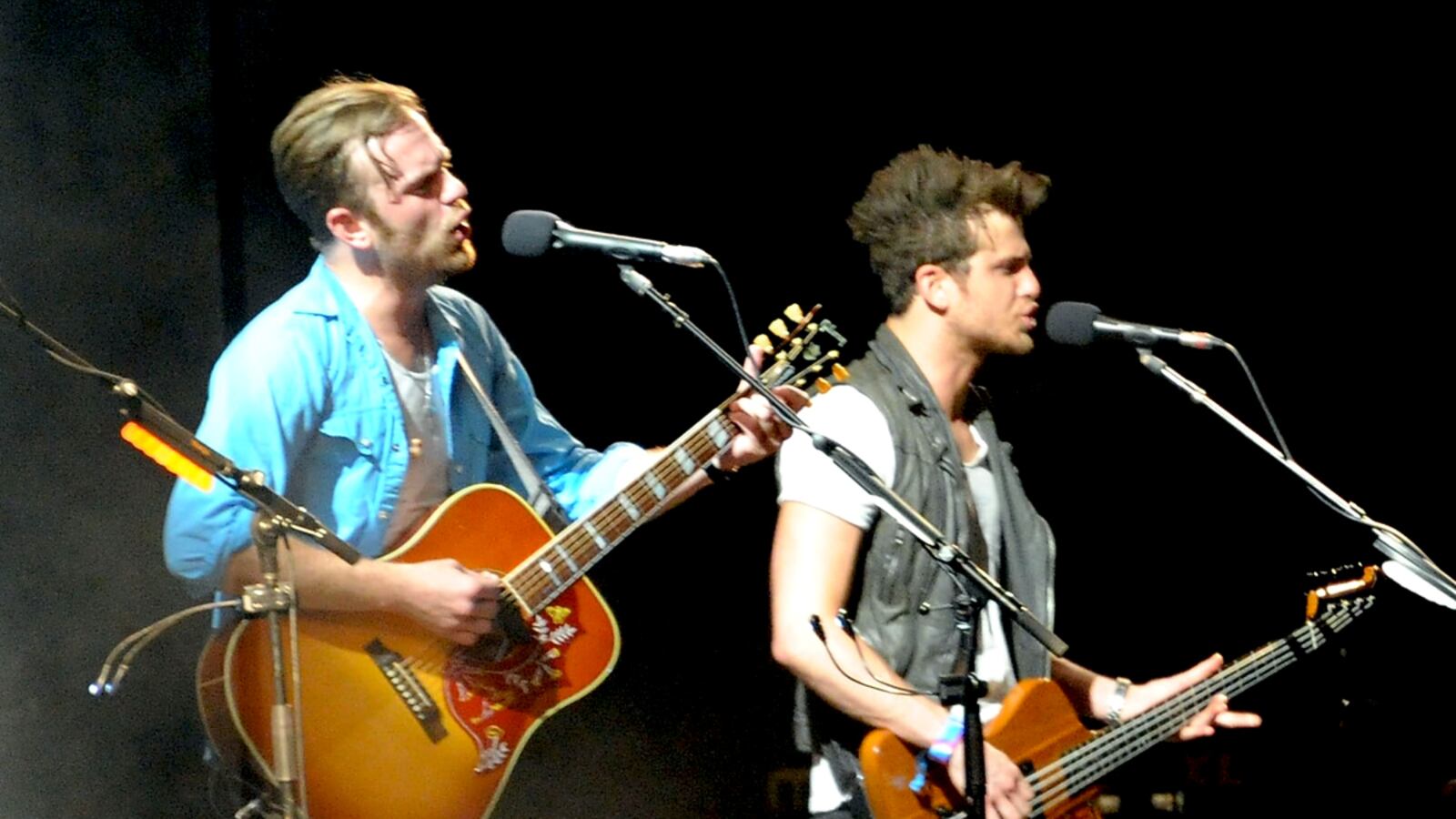 articles/2011/08/02/kings-of-leon-u-s-tour-canceled-amid-breakup-rumors/kings-of-leon-stern_n6wz85