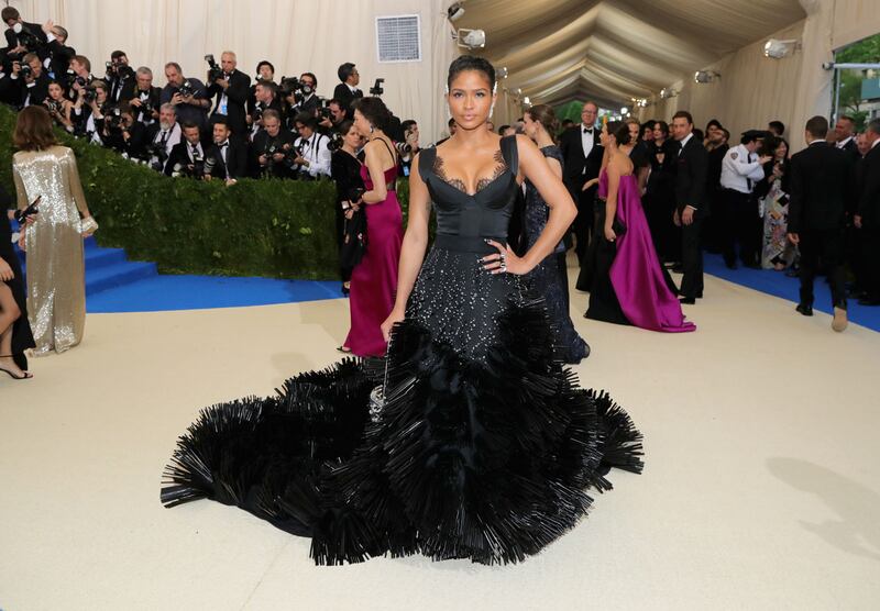 galleries/2017/05/01/how-to-rock-the-met-gala-red-carpet/170501-met-gala-33_oca6lb