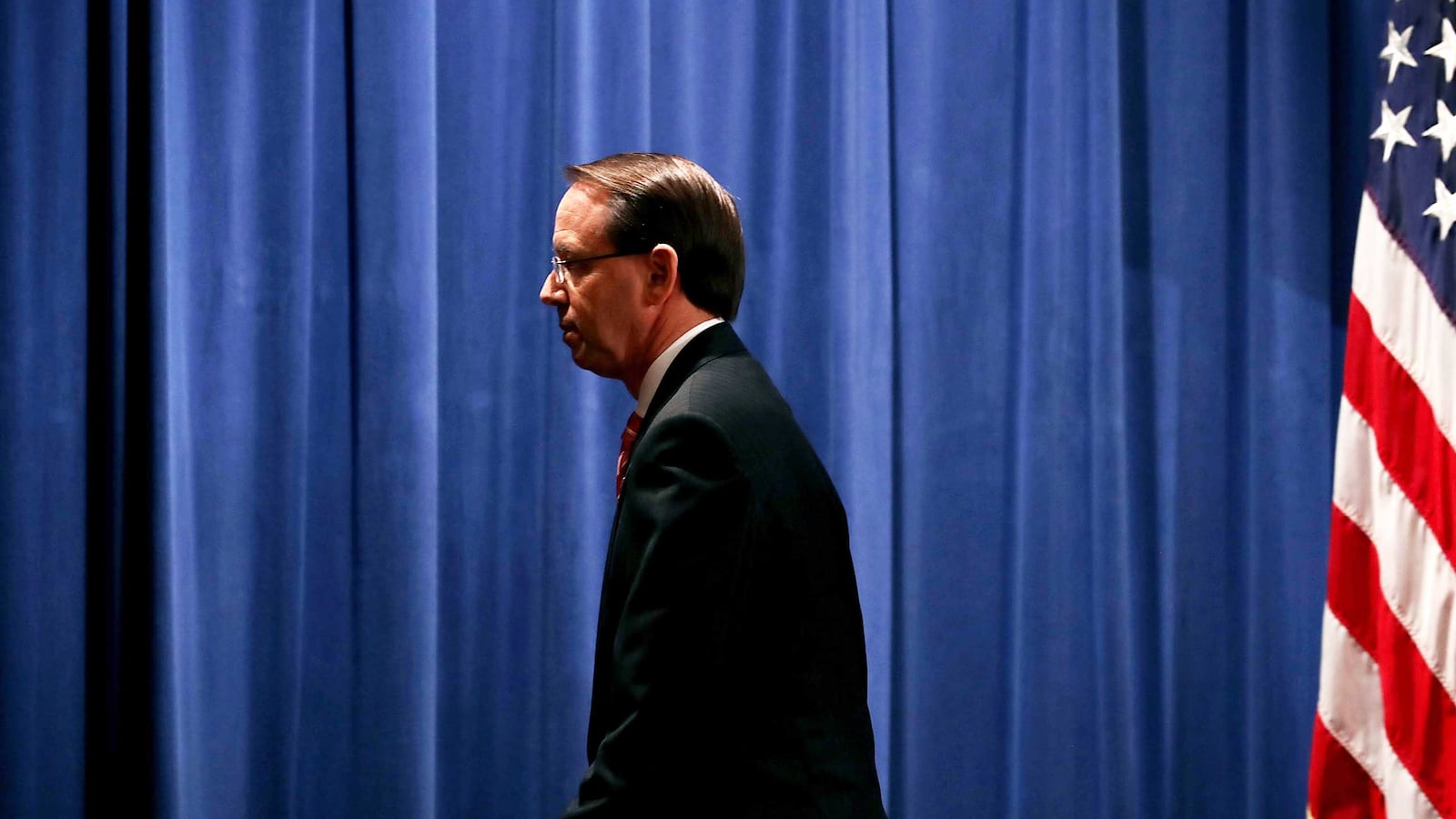 180921-lewis-rod-rosenstein-hero_ovqtmy