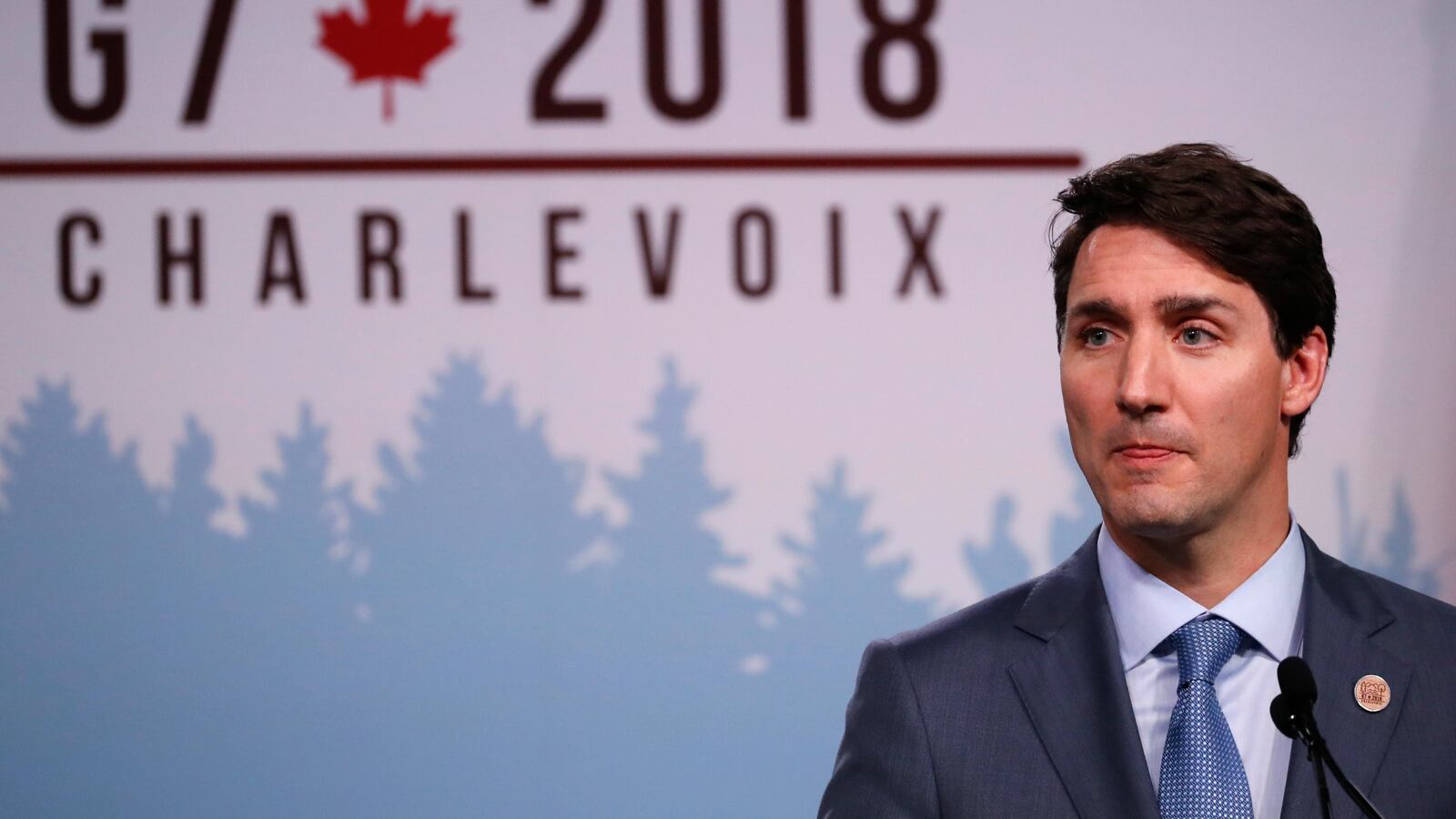 180619-trudeau-cheat_ikbcg1