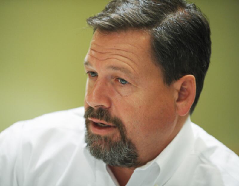 articles/2011/01/27/mark-salter-wrote-o-obama-novel-he-says-he-lacks-talent/jacomark-salter_osjlb3