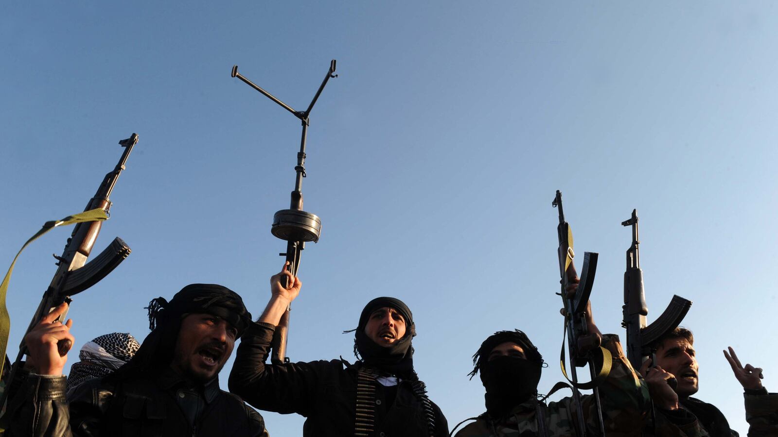 articles/2014/04/25/the-big-weapons-that-the-u-s-may-be-secretly-supplying-to-the-syrian-rebels/140424-neff-weapons-tease_f3omxm