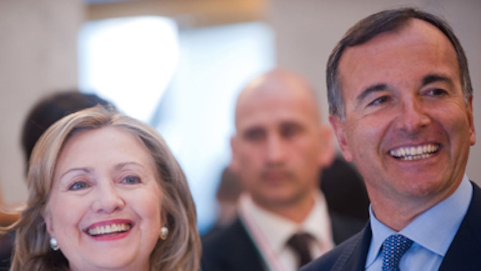 articles/2011/05/05/secretary-hillary-clinton-in-italy-brokers-a-deal-to-fund-the-libyan-opposition/nadeau-hillary-clinton-italy_178278_glzbel