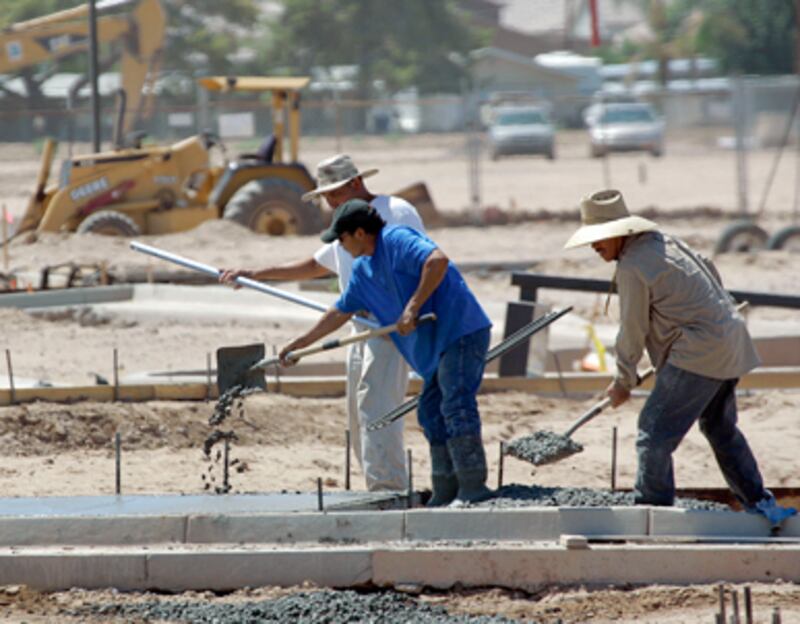 articles/2010/12/08/arizona-immigration-laws-supreme-court-challenge/sterling-arizona_146092_rosuox