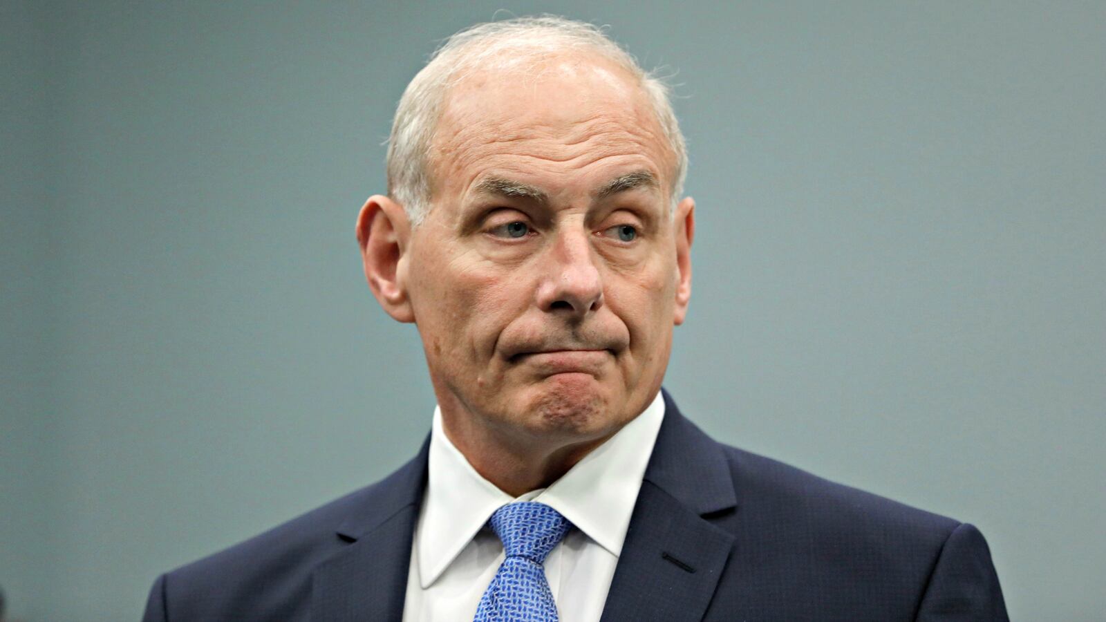 170526-kelly-dhs-cheat_jzfye4