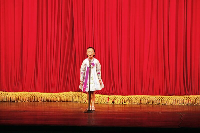 galleries/2014/09/13/inside-the-secret-world-of-north-korea/140911-north-korea-book-anonymous-country-10_xlqeys