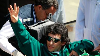 articles/2010/10/13/why-dont-the-chilean-miners-have-beards/miners-rescue-gallery-launch_s0vsy6