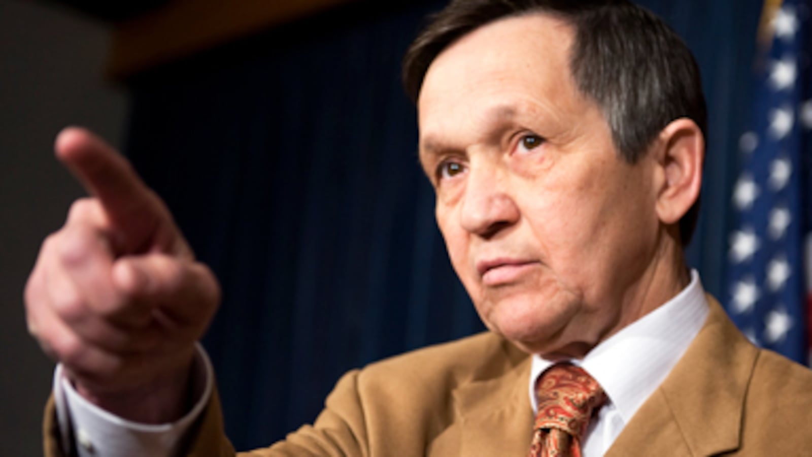 cheats/2011/03/21/kucinich-obama-could-be-impeached/grove-dennis-kucinich_155797_t7hfdh