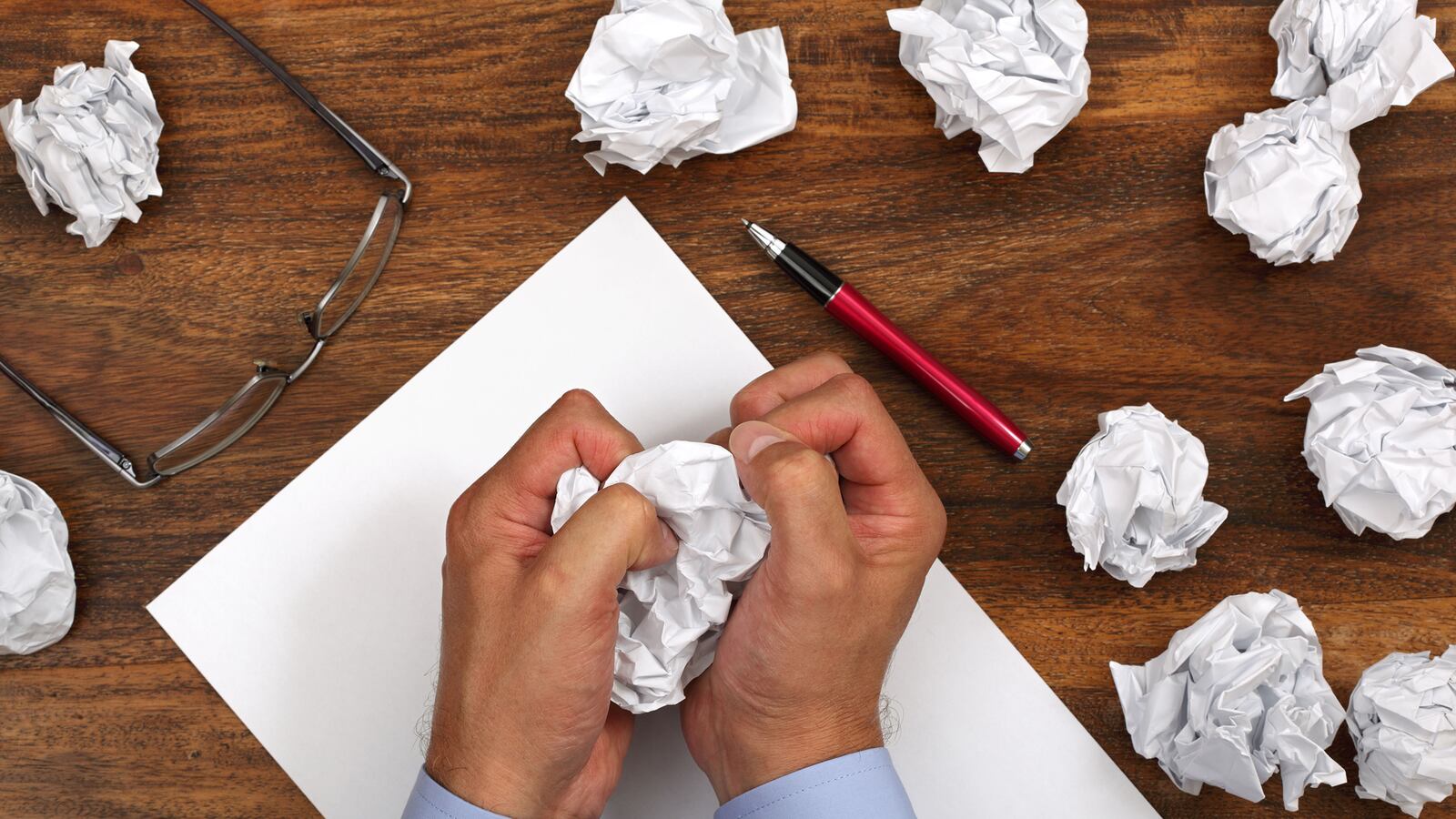 articles/2015/05/15/how-to-get-good-at-stress/150514-dailyburn-stress-tease_z8ohpj