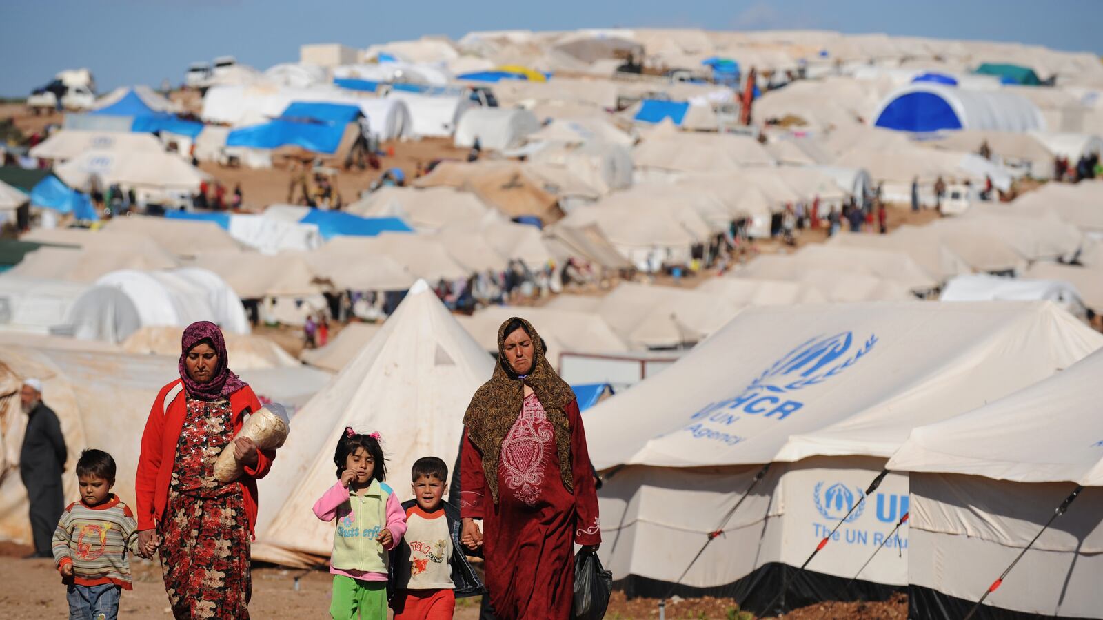 cheats/2015/03/26/asylum-seekers-at-20-year-high/150326-syria-asylum-high-cheat_drarms