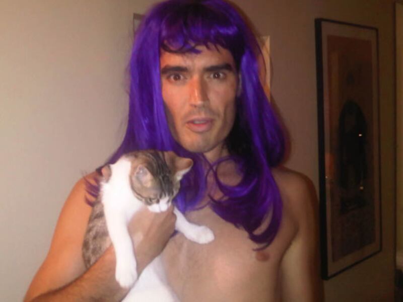 galleries/2010/07/28/best-celebrity-twit-pics/twitpi728---perry_khvmn7