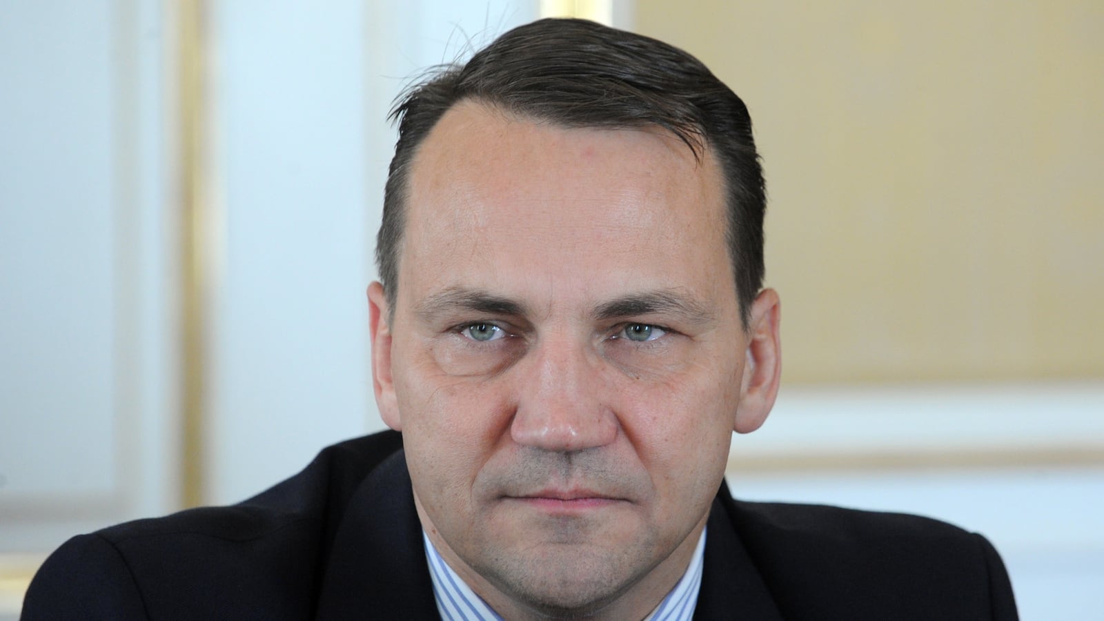 cheats/2014/04/24/poland-russia-offered-to-divide-ukraine/140424-Radoslaw-Sikorsk-cheat_hxvxhb