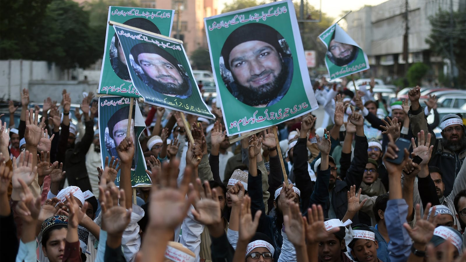 articles/2016/03/07/obscene-praise-for-the-pakistani-muslim-who-murdered-a-blasphemer/160306-nawaz-blasphemy-tease_jjeifu