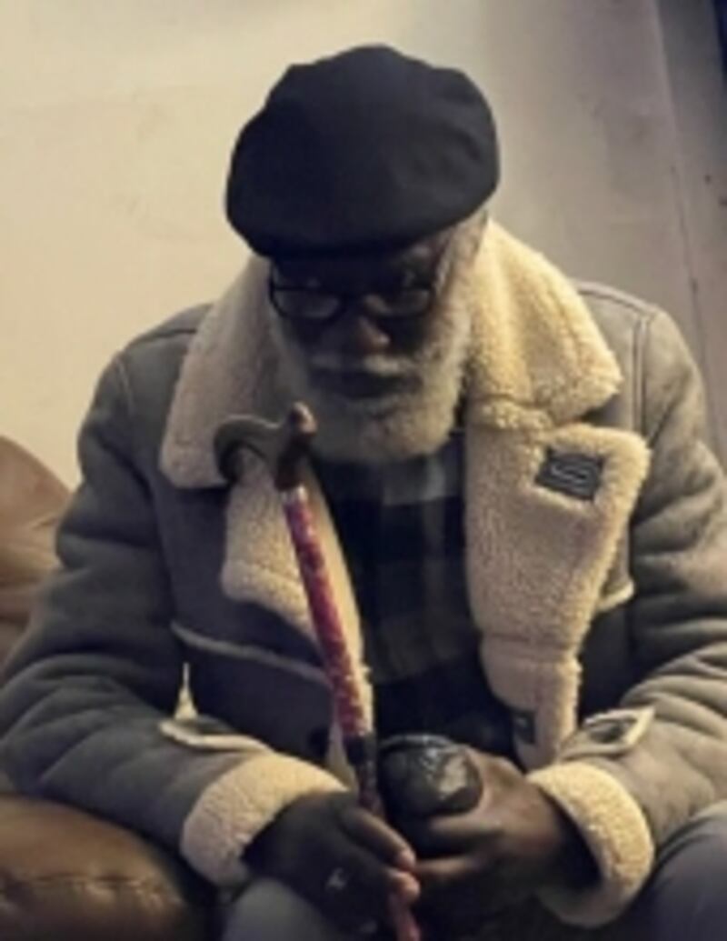 FXKyNUqXoAMblhe_otxvne