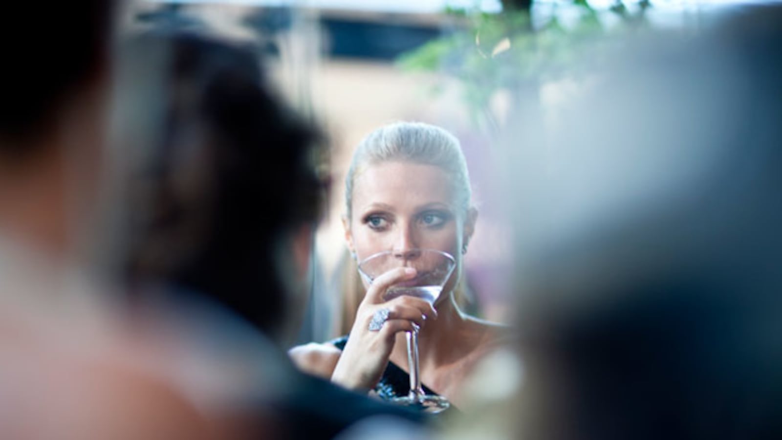 galleries/2010/06/07/cfda-awards/cfda-awards---paltrow_jmi0r0