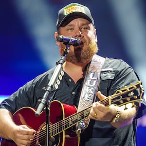 luke combs