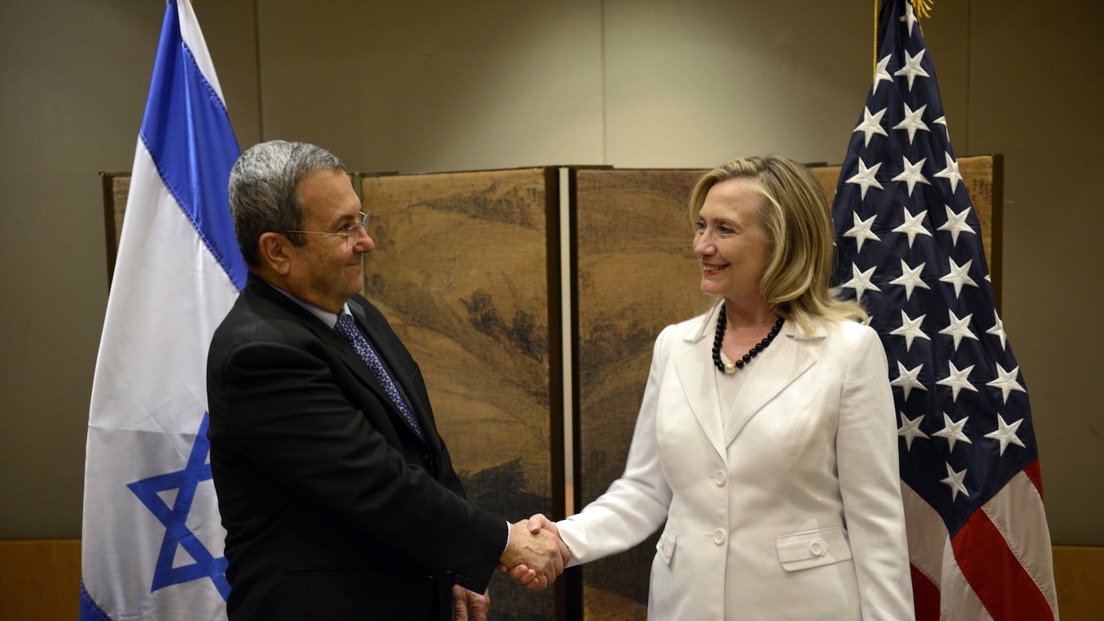 articles/2012/07/16/a-promise-is-a-promise/clinton-israel-openz_iqthis
