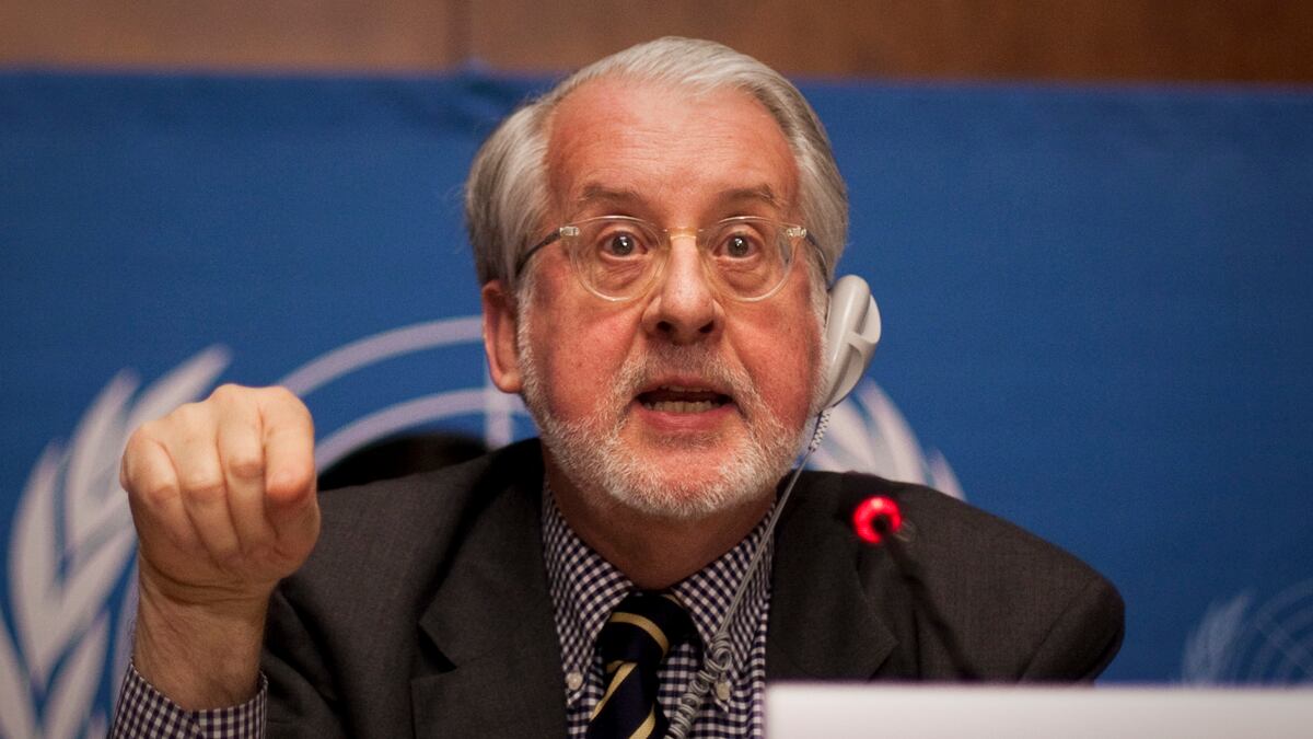 cheats/2011/11/28/syria-tortured-killed-256-children/paulo-sergio-pinheiro-syria-cheat_fo6n1w