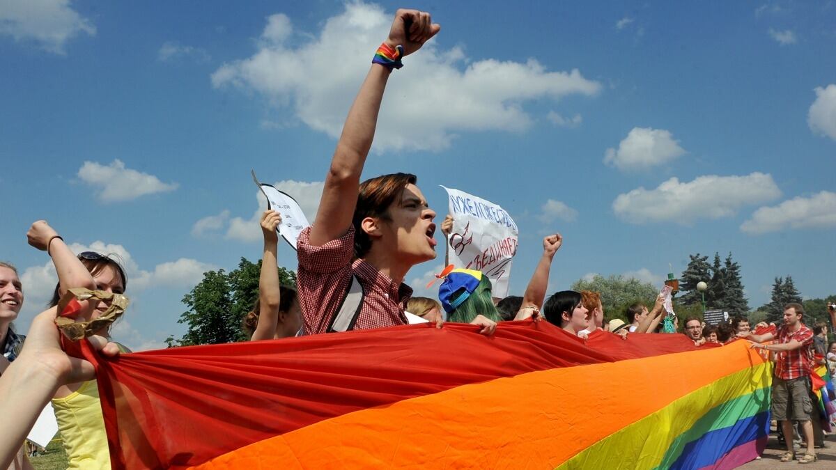 cheats/2013/07/30/olympics-won-t-stop-anti-gay-laws/07302013-gay-russia-cheat_xslynb