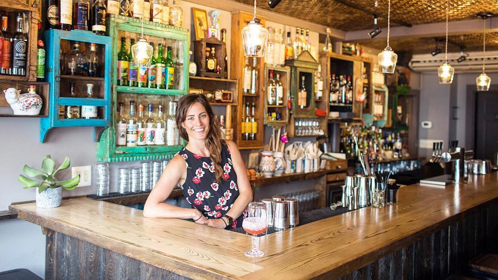 171018-ivy-mix-tease_jgmzd9