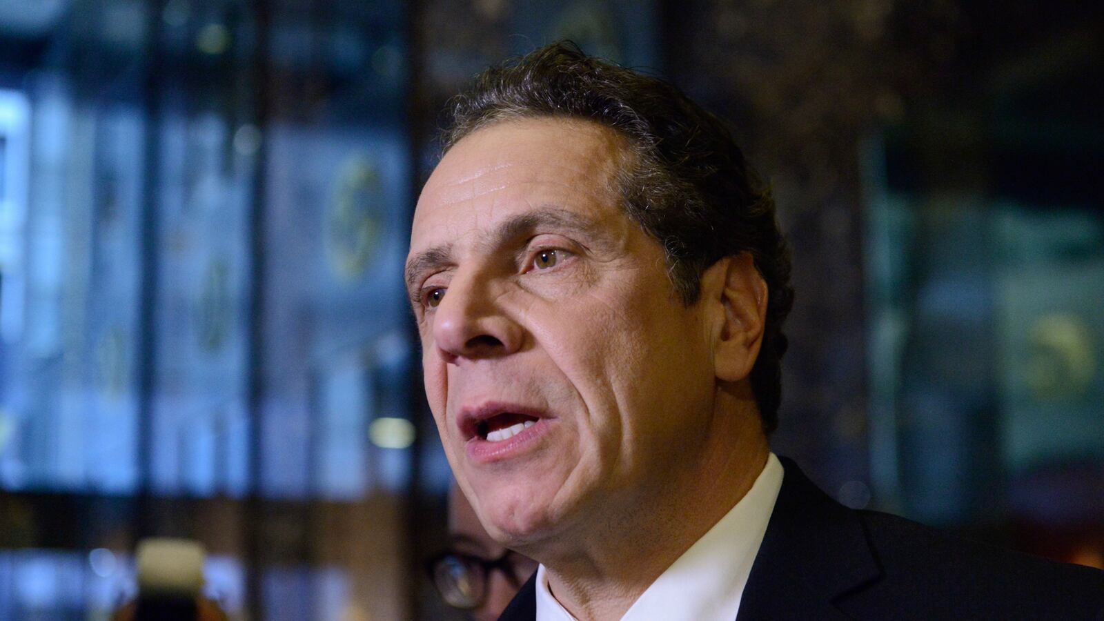 170710-mta-ski-lol-cheat_dc3lw7