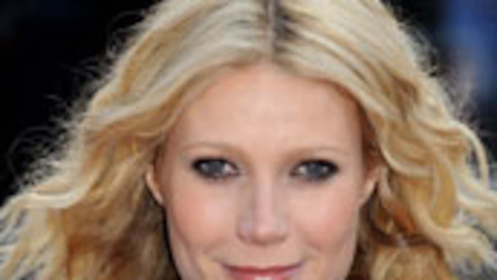 articles/2008/12/04/stepping-in-goop/gwyneth-paltrow_6292_bbyngy