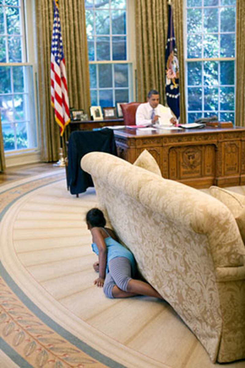 galleries/2009/12/28/the-year-in-pictures/year-in-pictures---sasha-obama_vwndgj