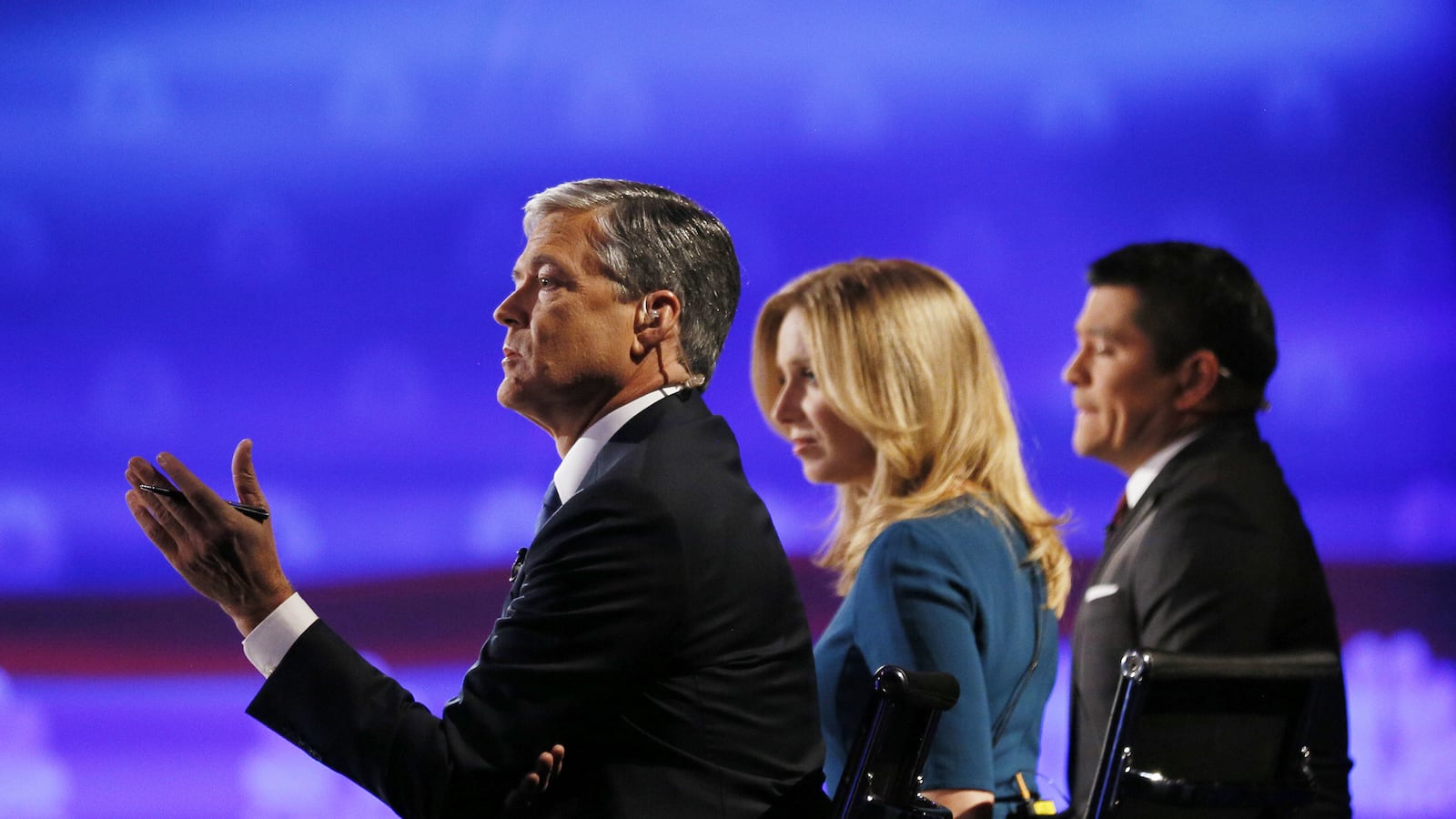 articles/2016/01/19/furious-gop-yanks-nbc-sponsorship-of-february-debate/160118-grove-cnbc-rnc-tease_om6yty