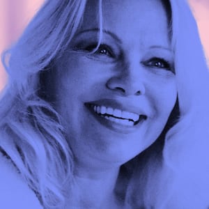 020323-fallon-obsessed-hero_ezo2ux
