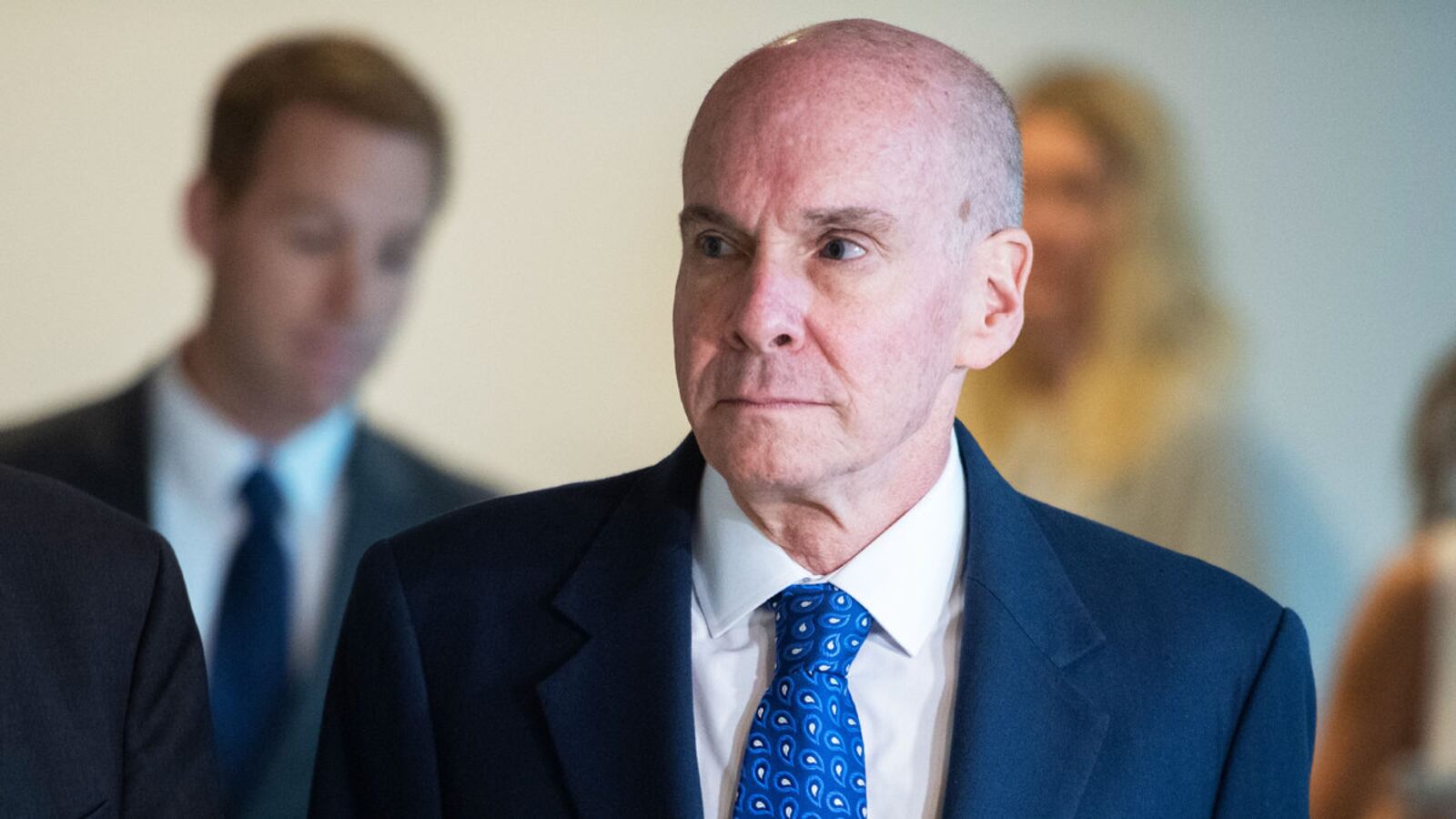 191102-McKinely-tease_qidiai