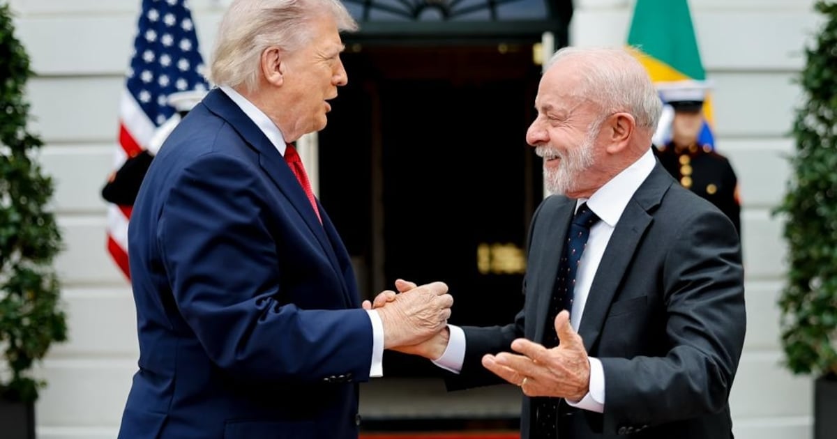 Brazil’s President Spotlights Trump’s Bruised Hands in New Pics