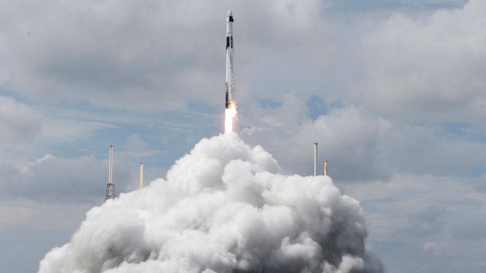 A SpaceX Falcon 9 rocket lifts off carrying NASA's SpaceX Crew-9