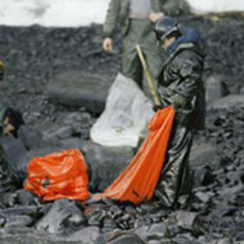 articles/2010/05/01/bps-looming-legal-battle/jacoexxon-valdez_97684_wb8fcr
