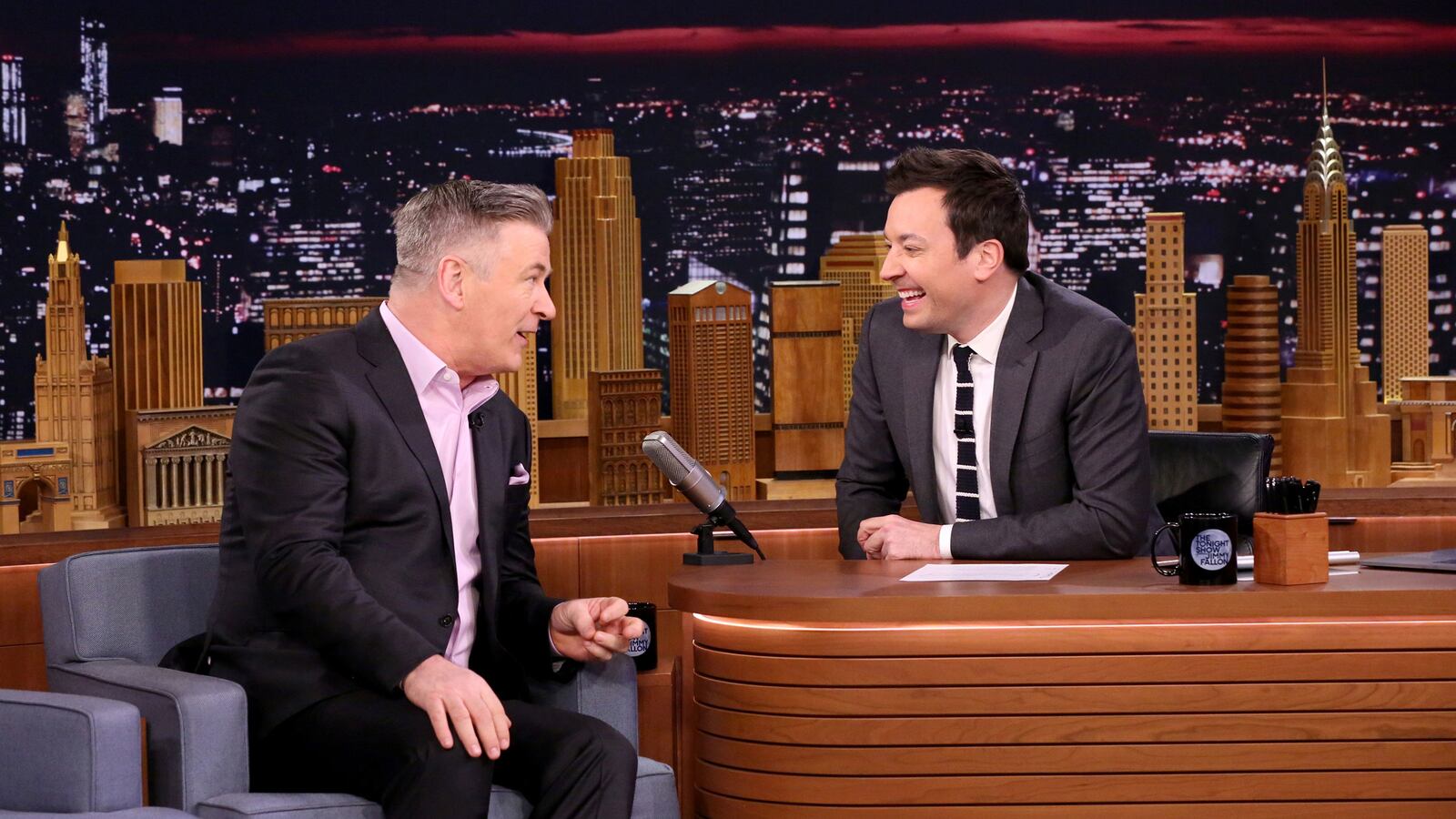 articles/2017/02/10/alec-baldwin-and-jimmy-fallon-perform-dueling-trump-impressions-on-tonight-show/170210-wilstein-jimmy-fallon-alec-baldwin-tease_wn9j7c