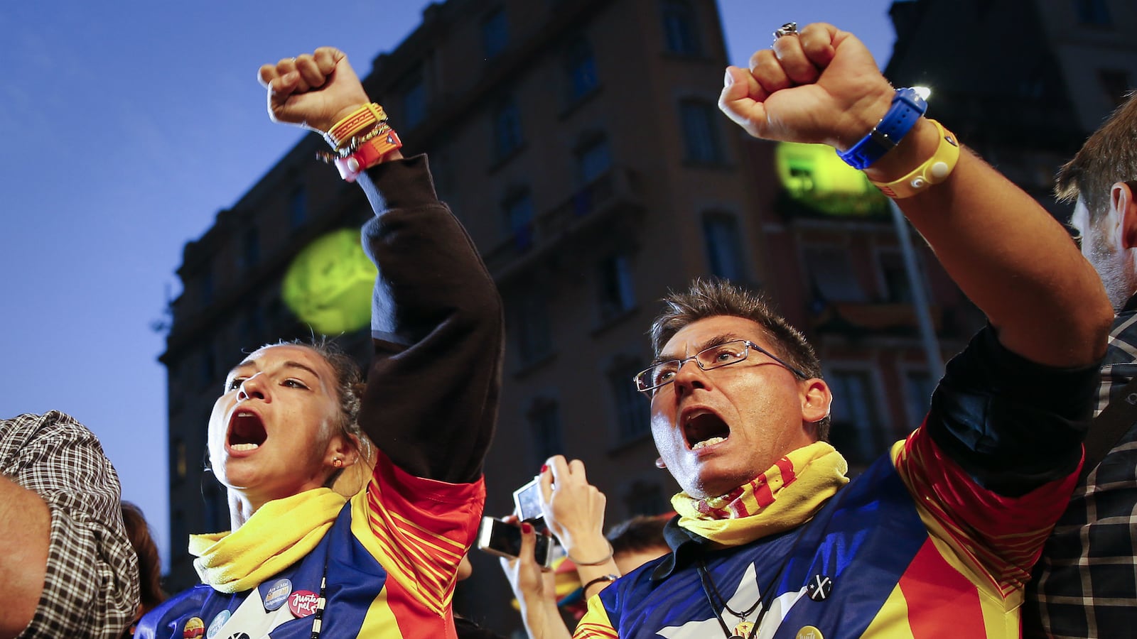 cheats/2015/09/27/spain-catalan-separatists-win-election/150927-catalan-separatists-election-cheat_yj256j