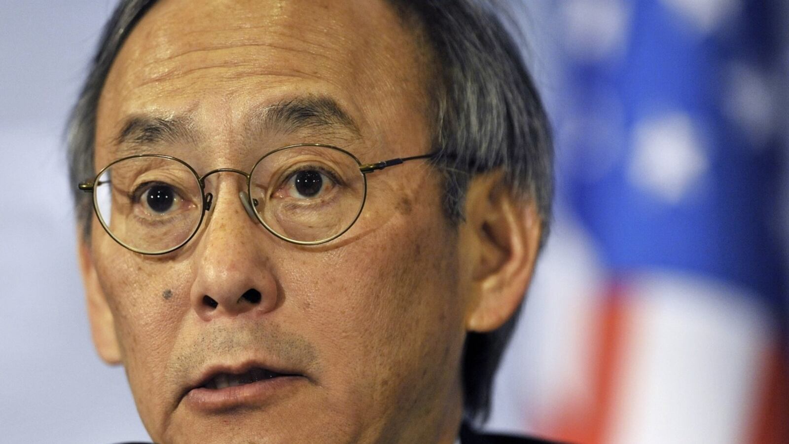 cheats/2013/02/01/energy-secretary-plans-to-step-down/steven-chu-resigns-cheat_egninr