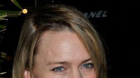 cheats/2010/08/06/girl-with-the-dragon-tattoo-robin-wright-in-talks-for-role/robin-wright_ywxupj