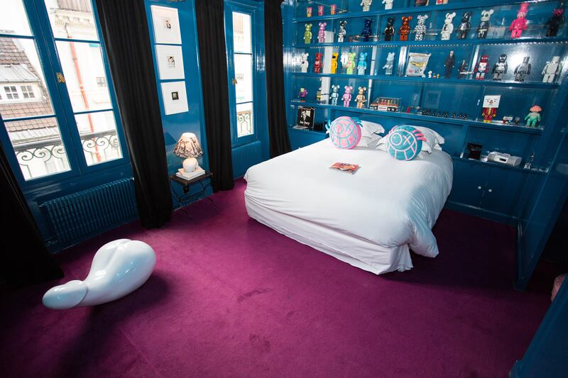 galleries/2014/05/03/nine-naughty-hotels-that-aren-t-afraid-of-a-little-nudity/140430-hotel-Hotel-Amour_onz0yz