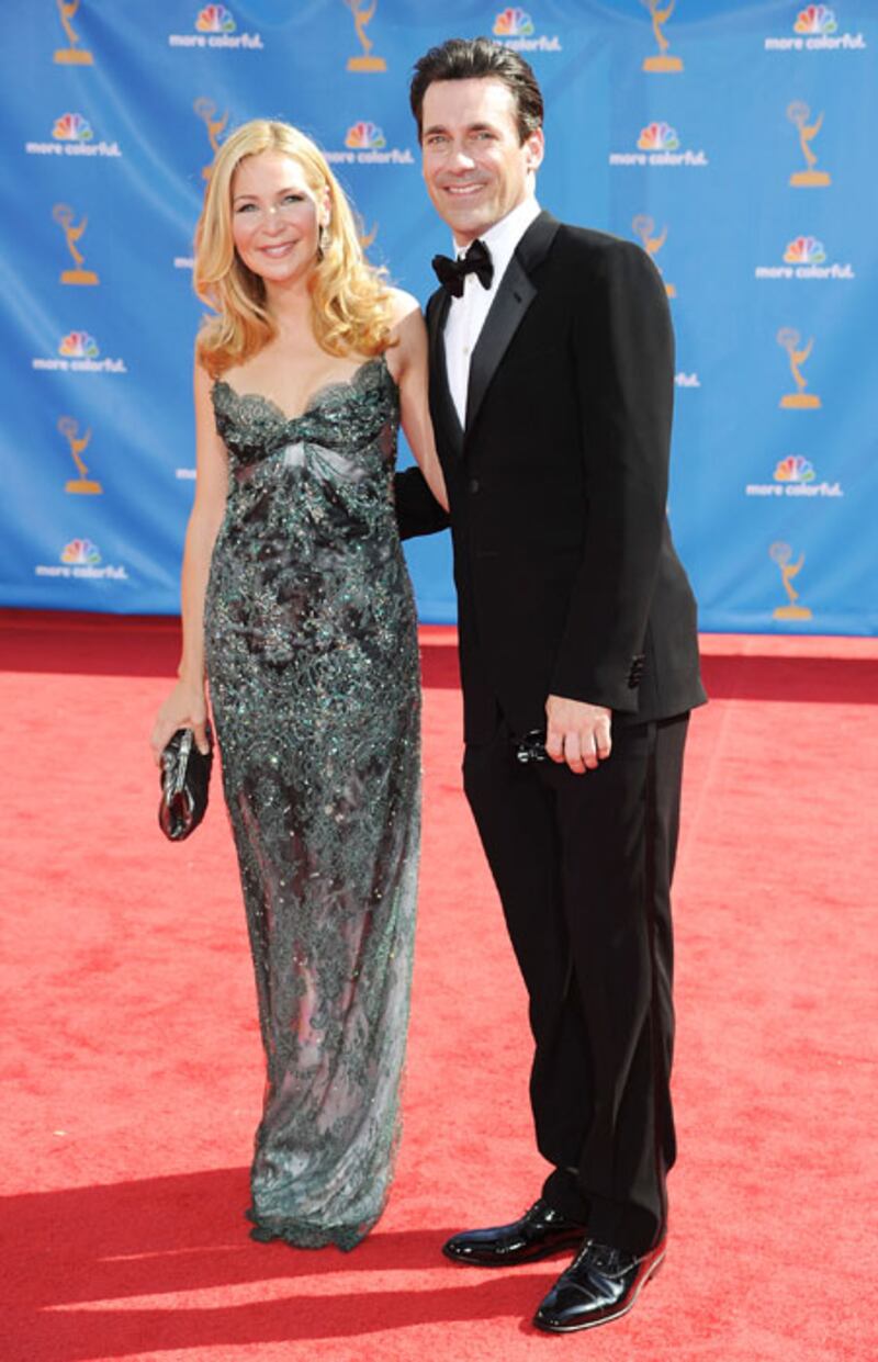 galleries/2010/08/29/2010-emmy-awards/emmy-red-carpet---hamm_pynpb7