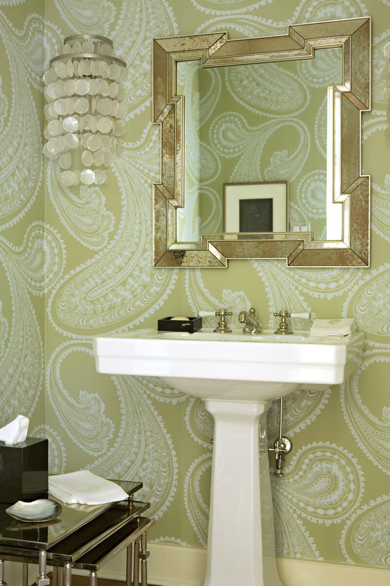 galleries/2013/06/28/omg-i-want-this-house-hollywood-hills-photos/130627-omg-house15_a38nzi